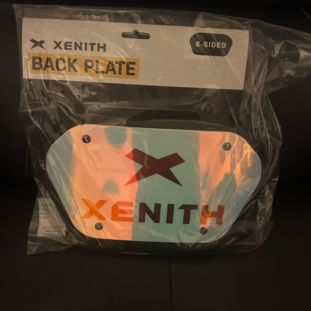Xenith 6-Sided Back Plate